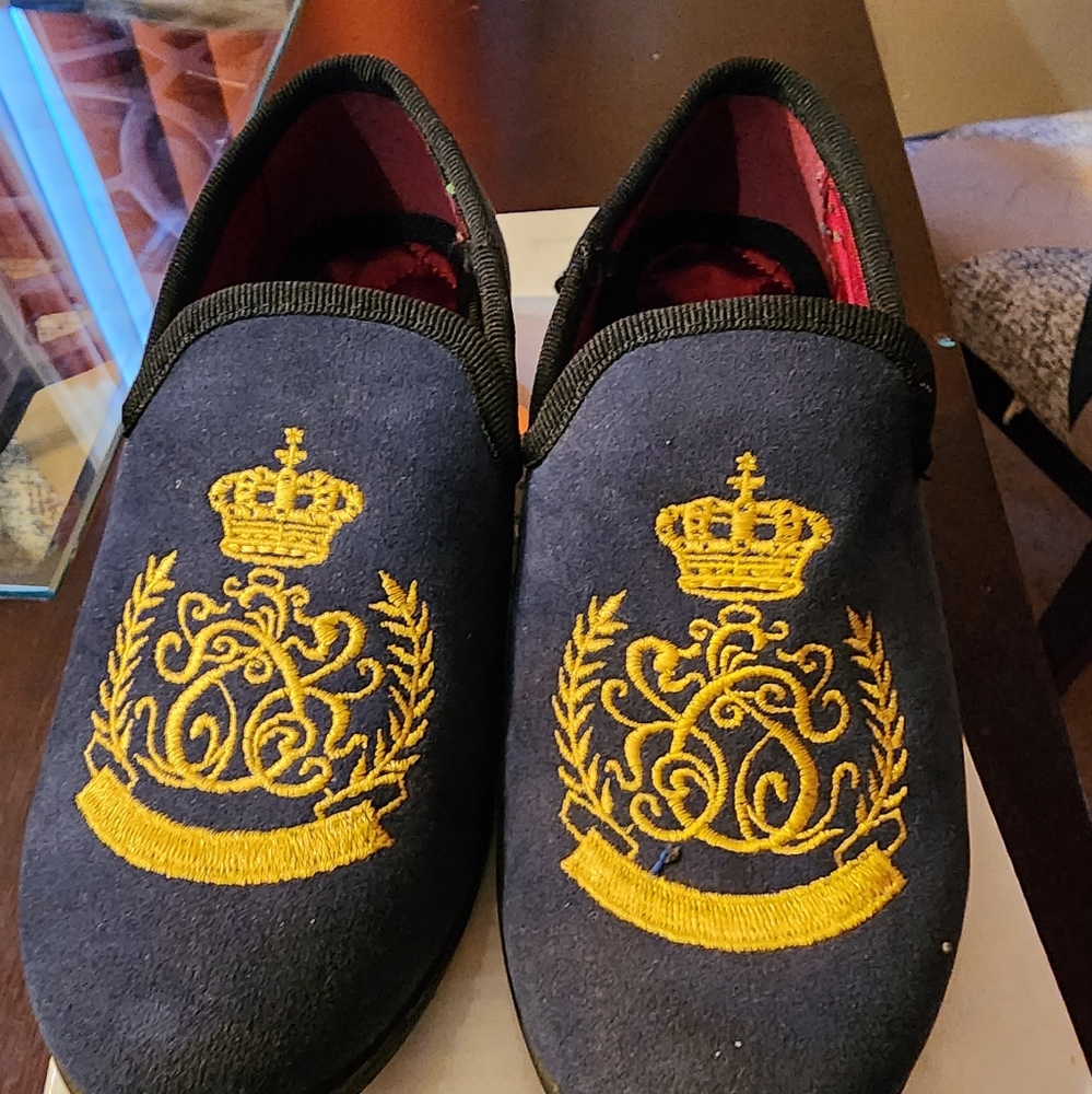 Authentic Romano dress shoes for boys!!